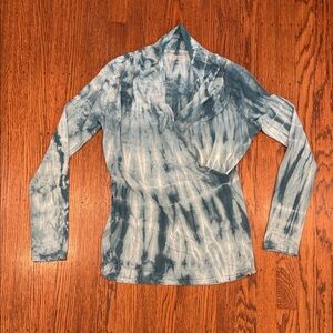 Soft Surroundings Blue Tie-Dye Wrap Top – XS – Long Sleeve
